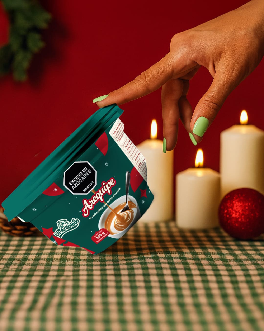 Packaging navideño creativo para productos de consumo masivo que aumenta ventas en diciembre