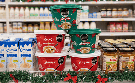 Packaging estratégico de fin de año para productos de consumo masivo